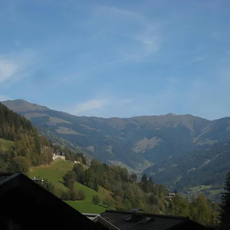 Ferienhaus Ski-in Ski-out Kriekels - By Alpen