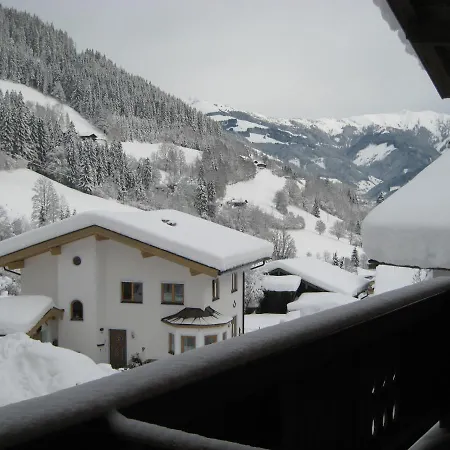 Ski-in / Ski-out Kriekels By Alpen * Zell am See