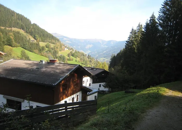 Ski-in Ski-out Kriekels - By Alpen Сasa de vacaciones Zell am See